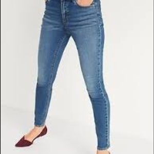 Gap 1969 Resolution True Skinny Jeans in Blue